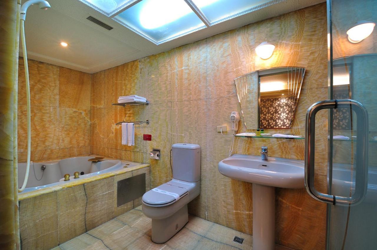 友愛金色商旅golden Age Hotel Taipéi Exterior foto